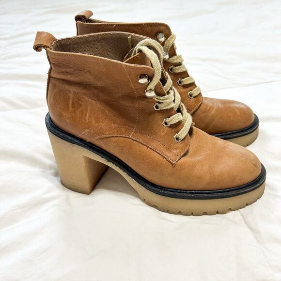 Free People Sydney Hiker Lace-Up Tan Beige Leather Boots EUC Women’s Size 6.5 - Picture 7 of 12